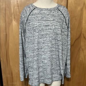 Gray Long Sleeve Knit Top